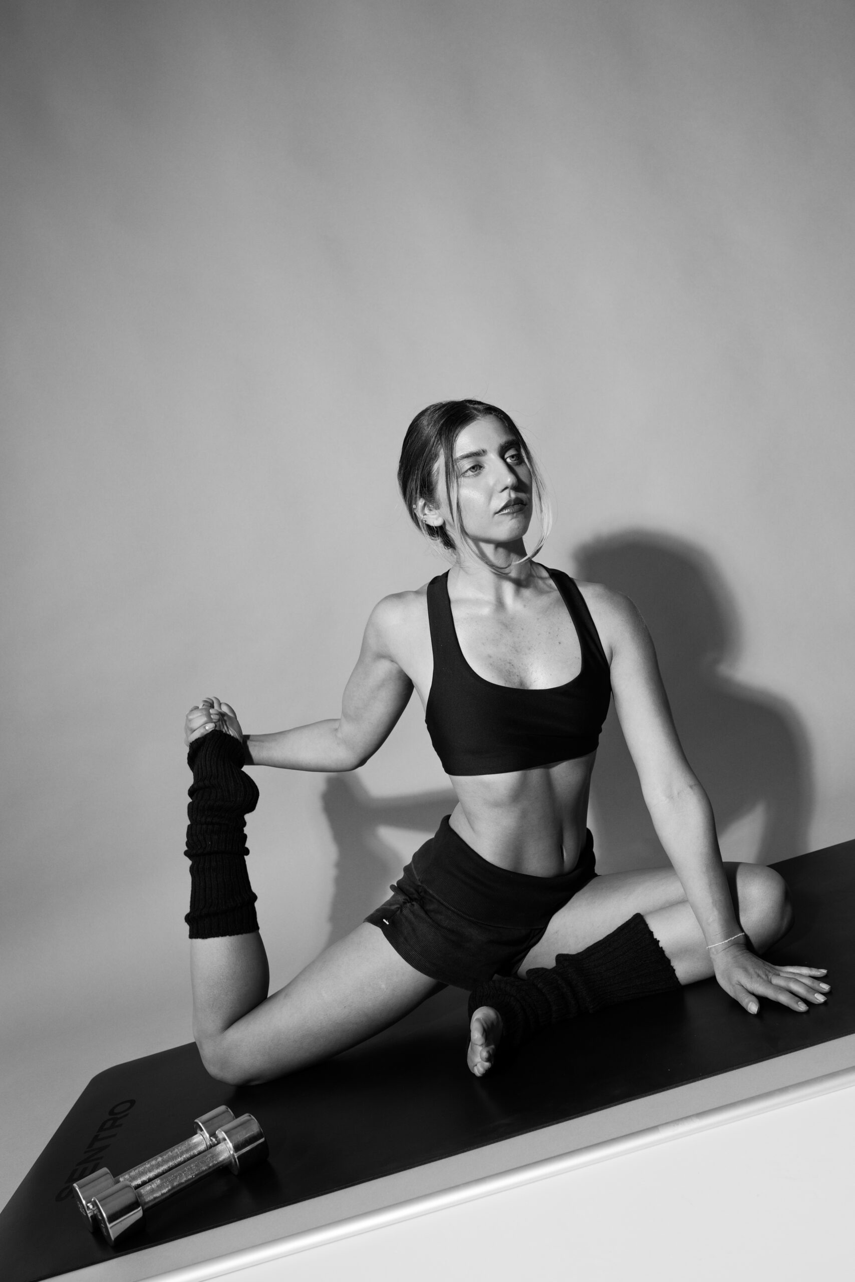 Sentro Society heated Pilates class